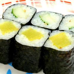 果蔬鸭蛋寿司卷的做法[图]