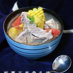 板栗玉米骨头汤的做法[图]