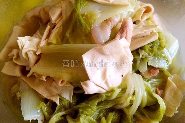 五花肉白菜炖干豆腐