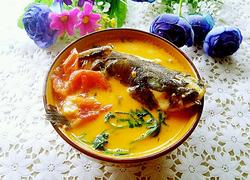 黄骨鱼番茄汤