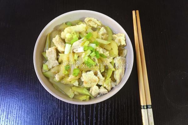 西葫芦鸡蛋打卤面