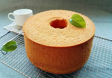 八寸中空戚風(fēng)蛋糕