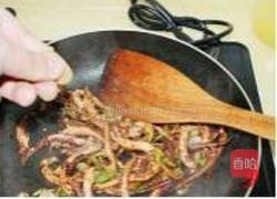 孜然鱿鱼须的做法图解9