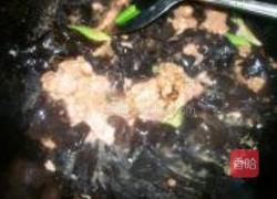 黄瓜木耳炒肉的做法图解6