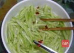 凉拌瓜皮的做法图解6