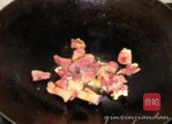 南瓜焖腊鸭腿的做法图解3