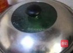 上汤皮蛋菠菜的做法图解3