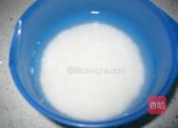 丸丸蛋蛋煲饭饭的做法图解1