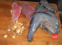 花旗参竹丝鸡汤的做法图解1