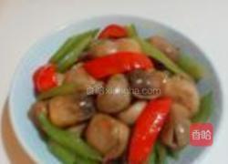 西芹炒菇的做法图解3