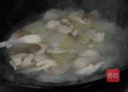 墨斗鱼丸鲜汤的做法图解8