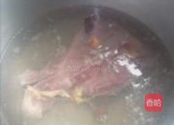 玉竹无花果煲鲫鱼的做法图解3