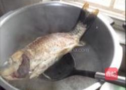 玉竹无花果煲鲫鱼的做法图解5