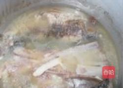 玉竹无花果煲鲫鱼的做法图解7