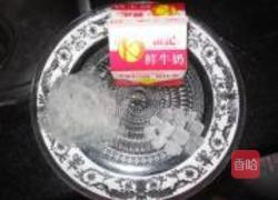 牛奶冰糖燉燕窩的做法图解1