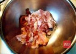 荷香粉蒸鸡的做法图解2