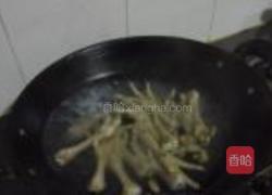 私家秘制洋葱凤爪的做法图解2