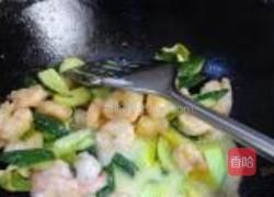 翠玉虾球的做法图解8