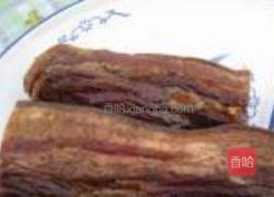 腊肉炒香干的做法图解1