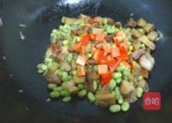 腊肉烧青豆的做法图解11