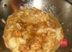 白菜炖肉丸的做法图解9