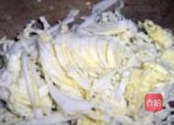 凉拌白菜豆腐丝的做法图解1
