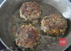 牛肉圆子菌奶油汁的做法图解4