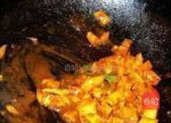 酱爆鸭丁的做法图解5