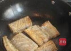 辣味蒜子带鱼的做法图解6