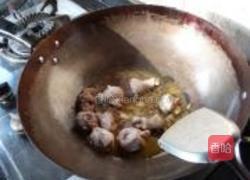 茶树菇焖鸡腿的做法图解6