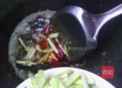 韭黄肉片的做法图解5