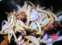 干锅鸭腿茶树菇的做法图解5