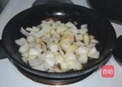 牛肉炖双菇的做法图解3