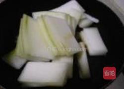 冬瓜虾皮肉丸汤的做法图解4