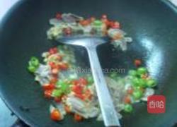 蒜香腊味烧茄子的做法图解9