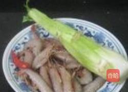 剥杆菜炒毛虾的做法图解1