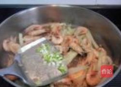 剥杆菜炒毛虾的做法图解8