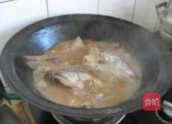 炖黄河大鲤鱼的做法图解6