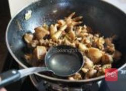 小鸡炖蘑菇的做法图解6