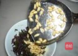紫苏松仁拌海蜇的做法图解10