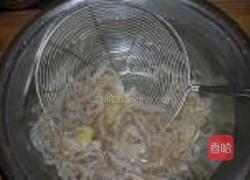 紫苏松仁拌海蜇的做法图解8
