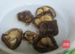 荷香糯米蒸排骨的做法图解5