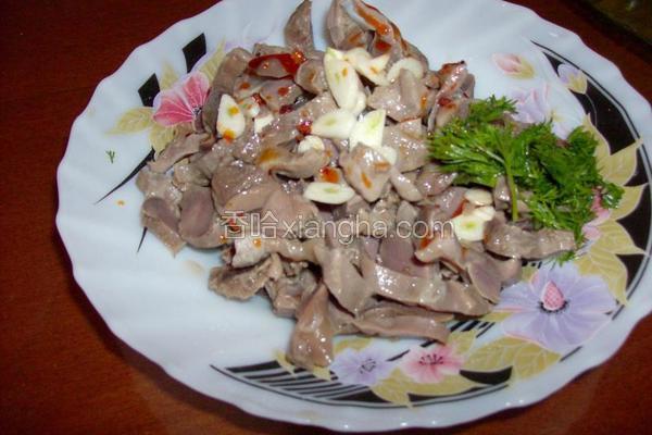 凉拌鸡胗