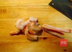 海鲜馄饨伴核桃蘑菇汁的做法图解6