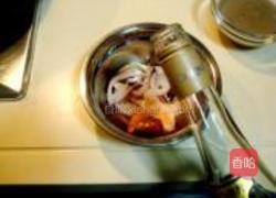 海鲜馄饨伴核桃蘑菇汁的做法图解22