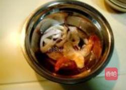 海鲜馄饨伴核桃蘑菇汁的做法图解23