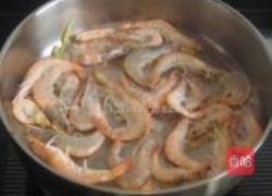 卷心菜炒虾的做法图解4