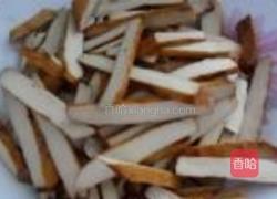 青椒炒豆腐干的做法图解2