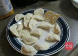 包菜猪肉饺的做法图解4