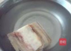 腊肉胡萝卜焖饭的做法图解2